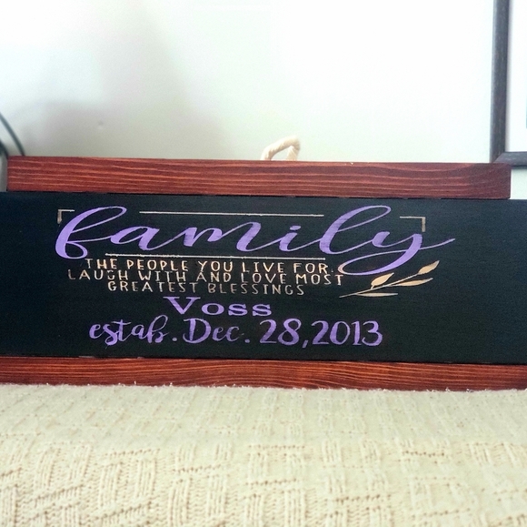 Family Sign Custom Painted - Picture 1 of 2